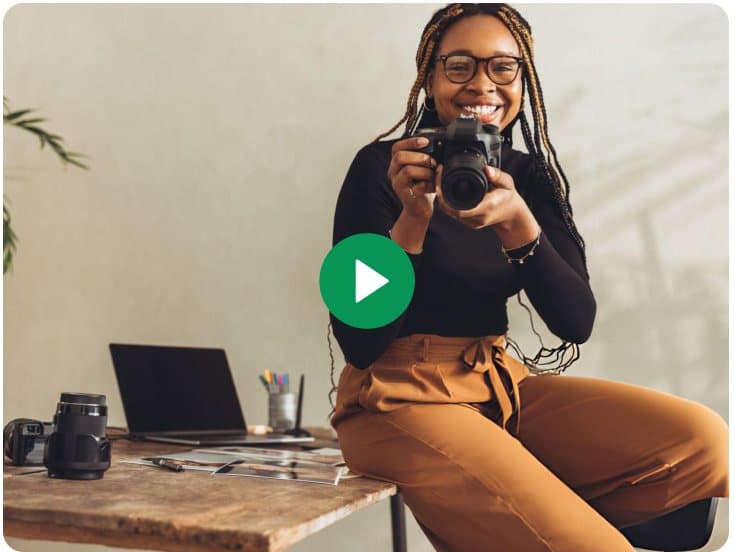 Preview video for “Photography 101”, a course sold on a Serlzo checkout page
